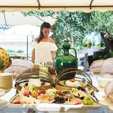 Masseria San Domenico منتجع سافيلّيتري